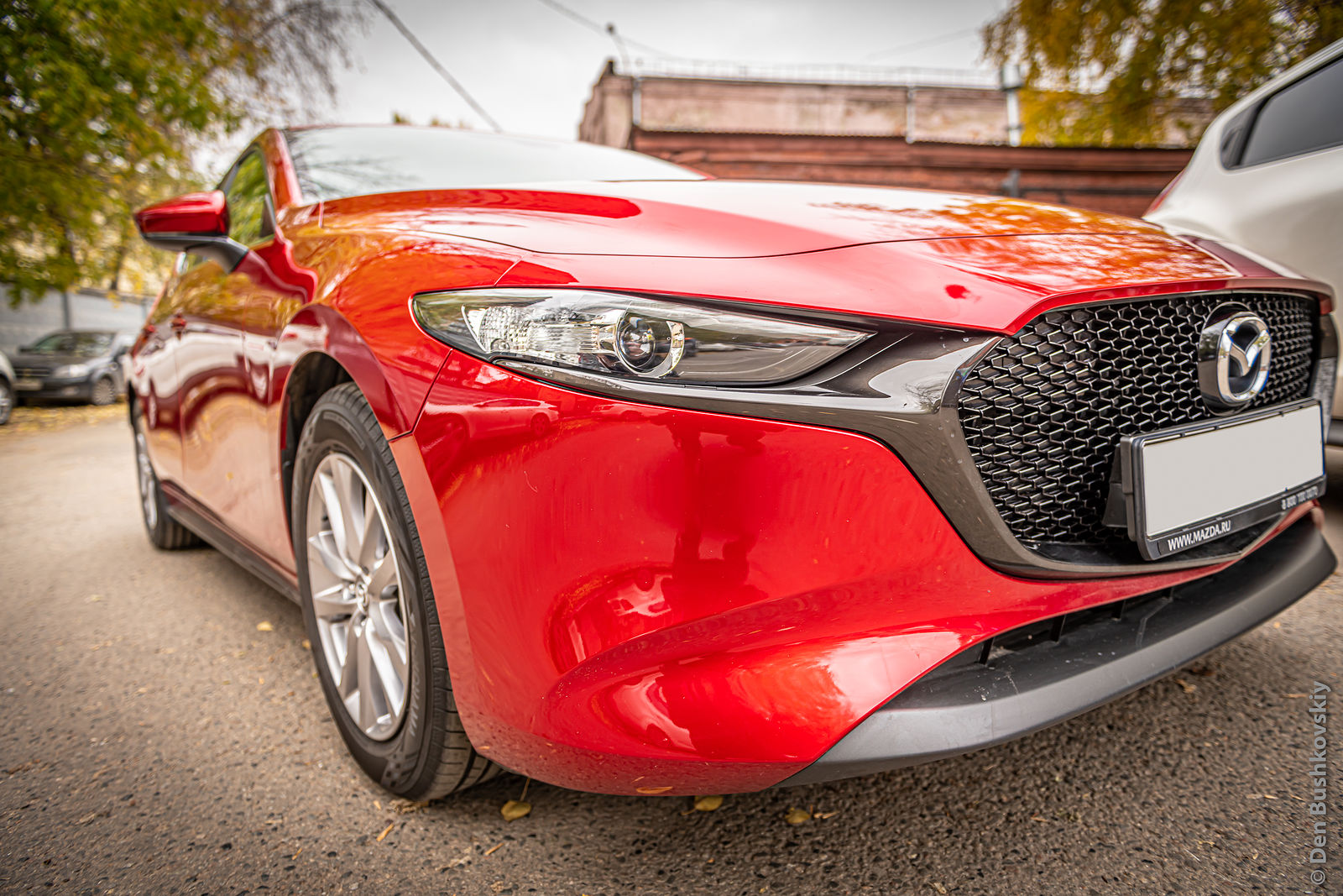 Фотограф Денис Бушковский. Mazda 3 & KIA Ceed 2019. Без названия